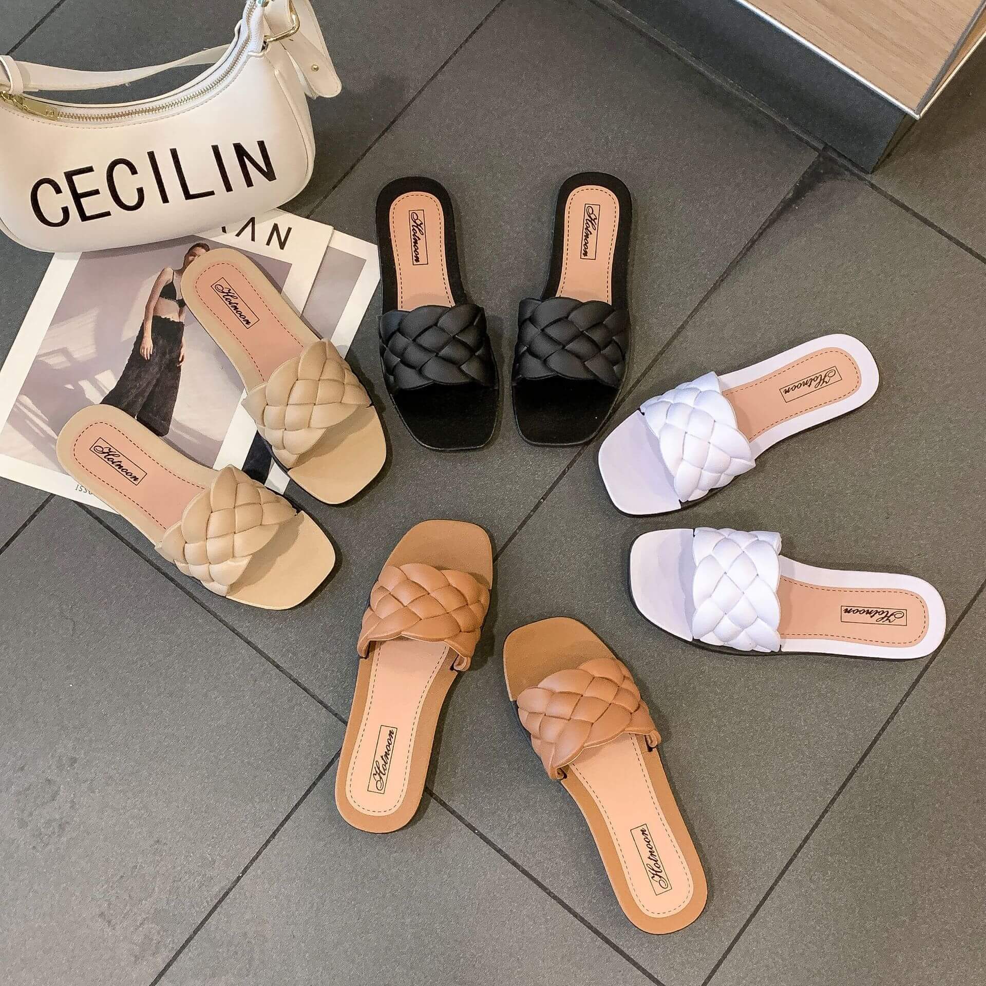 Flat Diamond-Shaped Women's Sandals