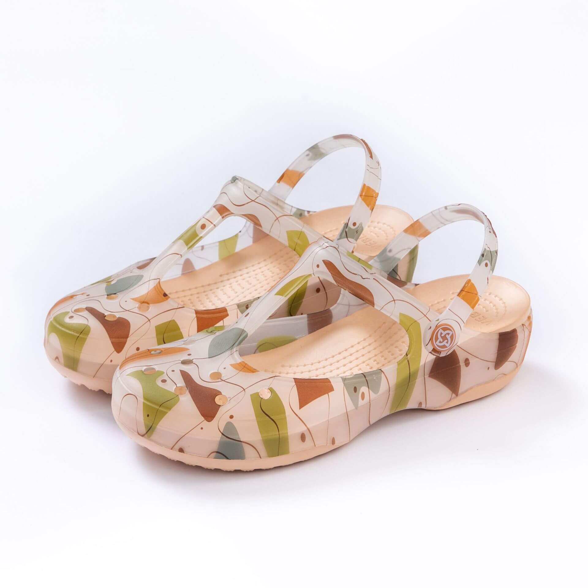 Women’s Closed-Toe Clogs