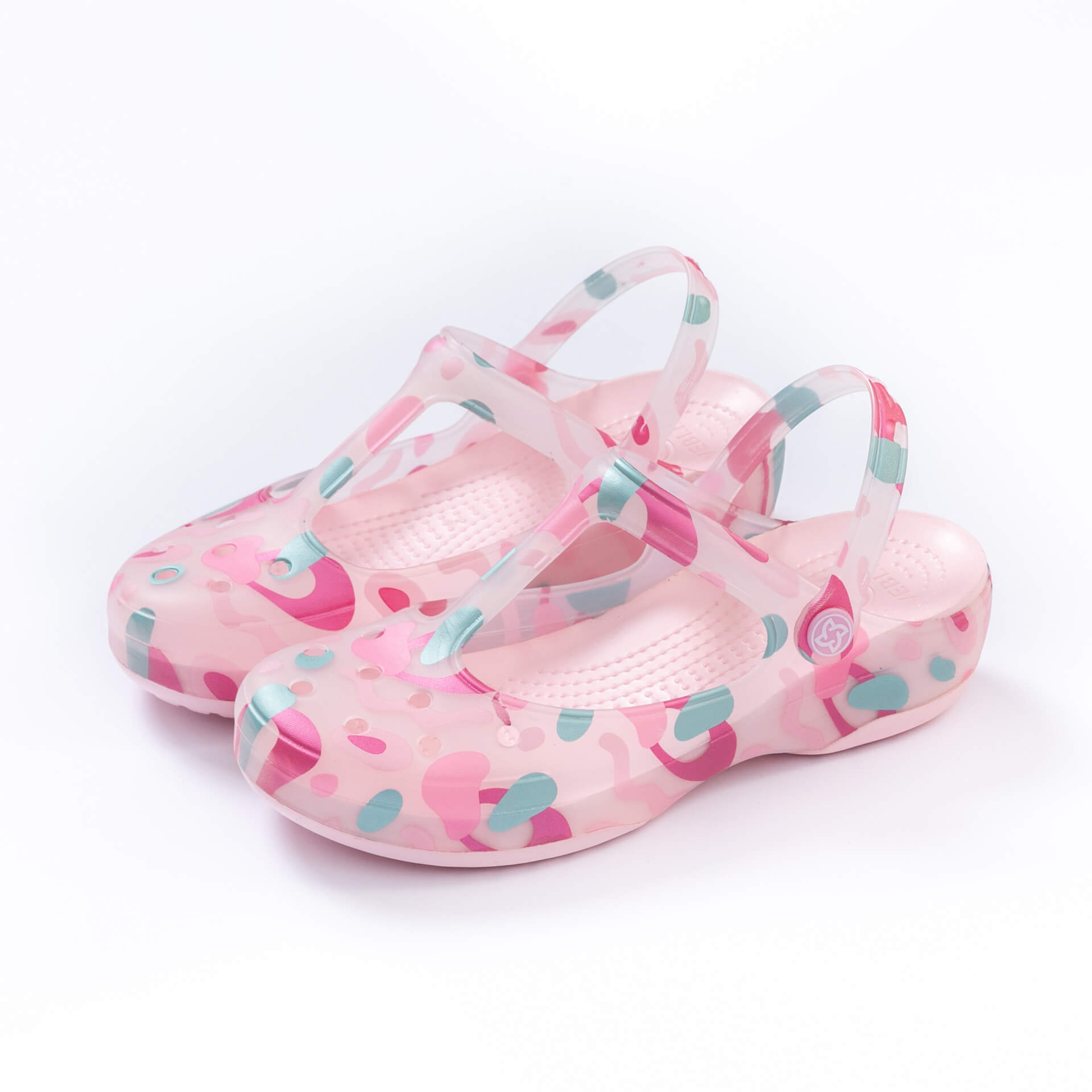 Women‘s Full Coverage Clogs