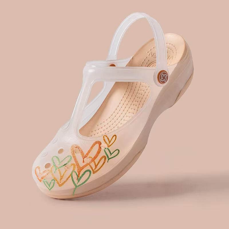 Women‘s Full Coverage Clogs